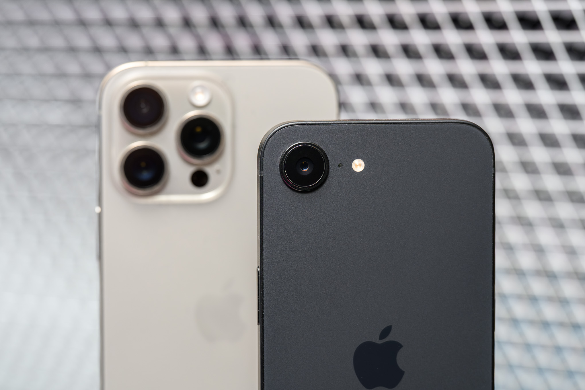Apple estuda lançar iPhone Air mais fino já no próximo mês e modelo dobrável em 2026, dizem rumores - Imagem do artigo original