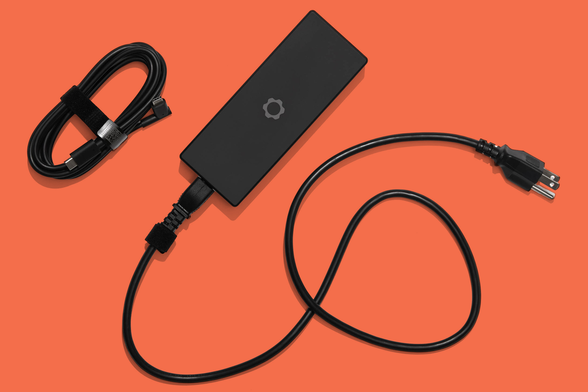 Framework inicia pré-venda do primeiro carregador USB-C PD de 240 W para notebooks - Imagem do artigo original