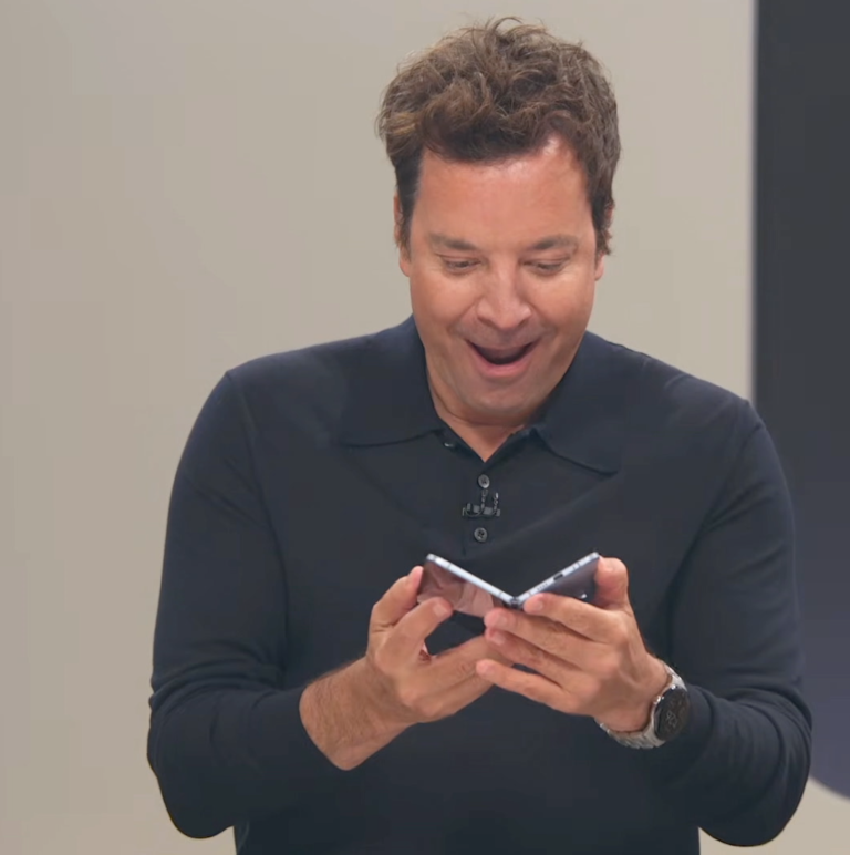 Made by Google 2025 adota formato de talk-show com Jimmy Fallon para apresentar Pixel 10