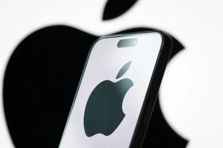 Apple deve apresentar iPhone 17, modelo ultrafino “Air”, novos Apple Watch e AirPods em 9 de setembro