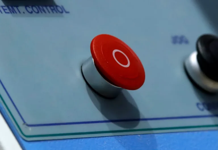 Ex-desenvolvedor recebe quatro anos de prisão por instalar “kill switch” em rede corporativa