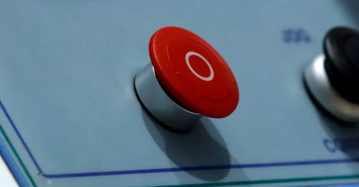 Imagem destacada - Ex-desenvolvedor recebe quatro anos de prisão por instalar “kill switch” em rede corporativa